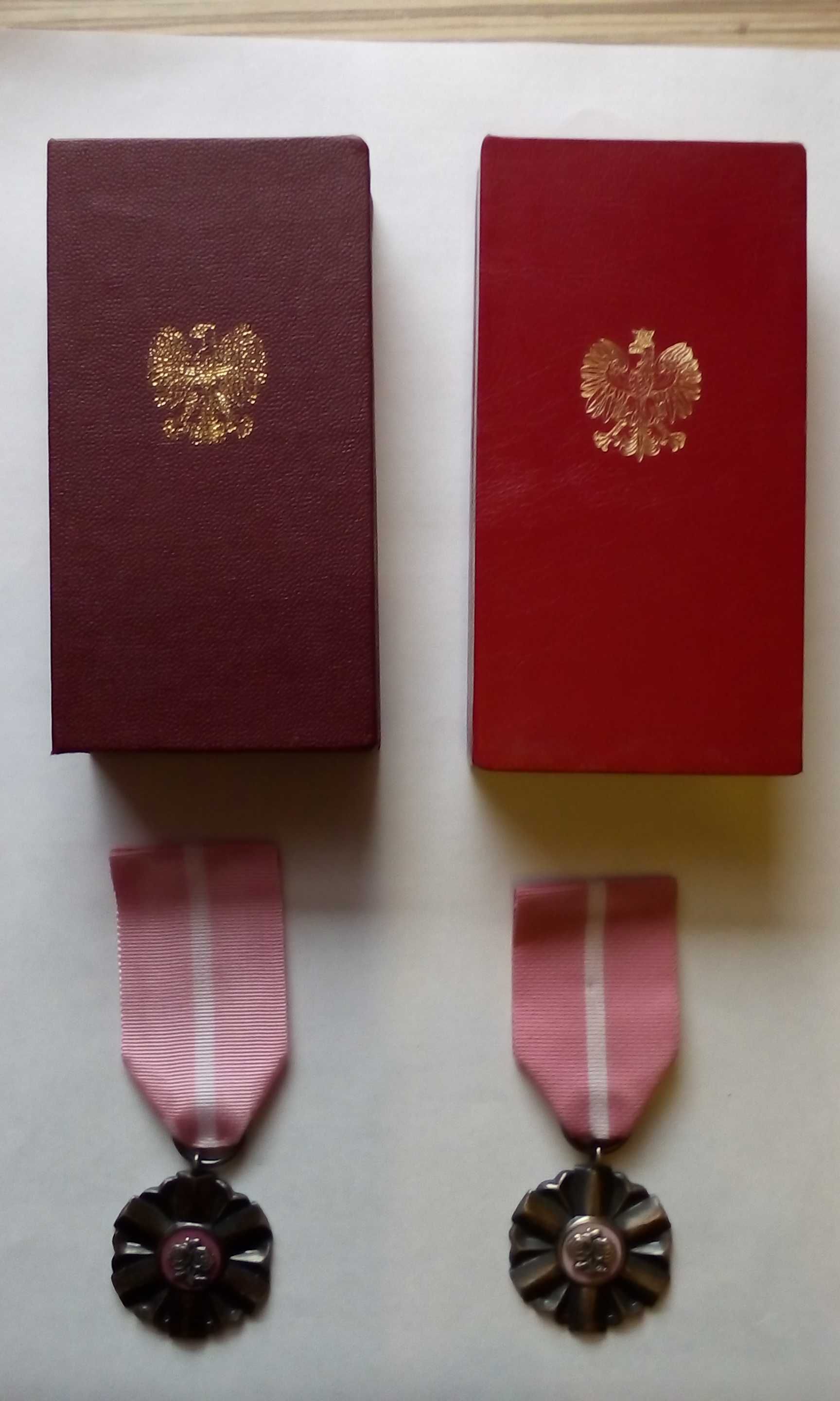 Odznaczenia Medale Za Długoletnie Pożycie Małżeńskie PRL i RP - kpl