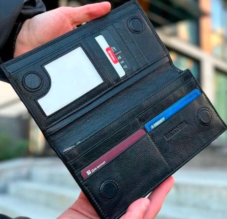 Мужская купюра на магнитах из натуральной мягкой кожи 

кожи качество