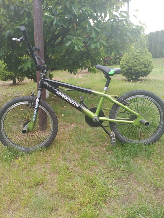 Sprzedam BMX opis