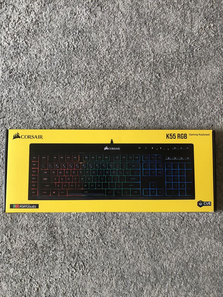 Teclado Corsair K55 RGB