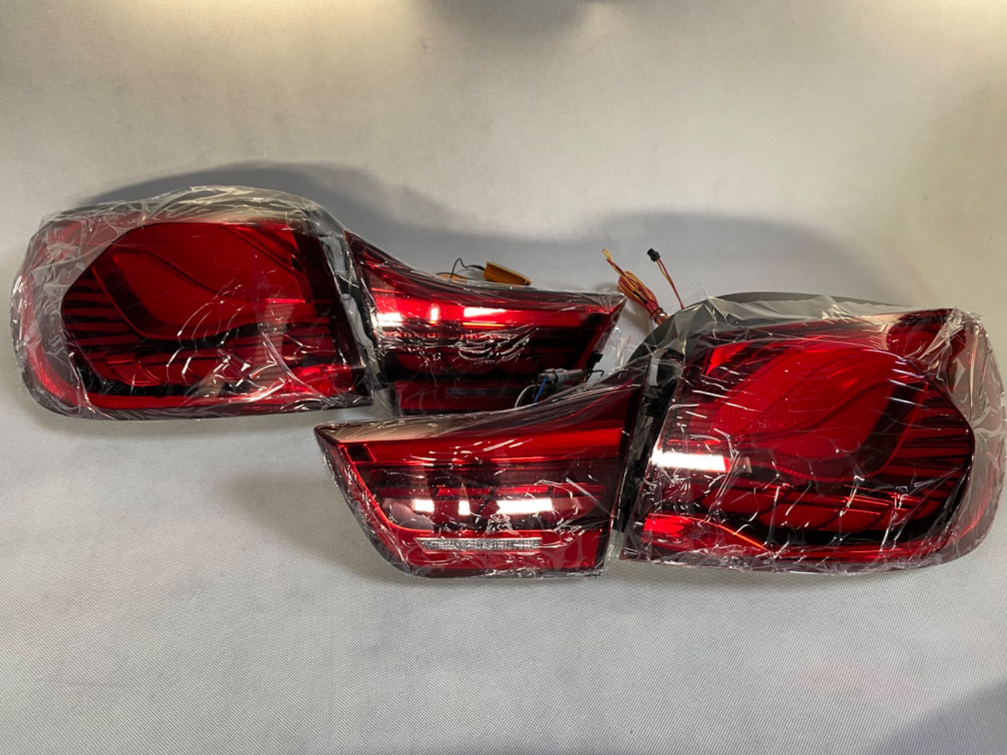 Lampy Tylne OLED GTS CS BMW F32 F33 F36 F82 M4  RED / SMOKE