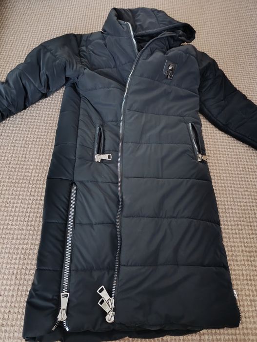 Зимові куртки за дешевою ціною.