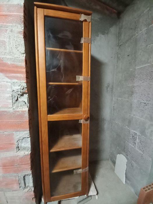 Estante em pinho maciço