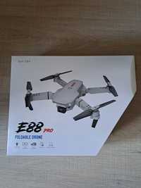 Dron do nauki latania E 88 pro