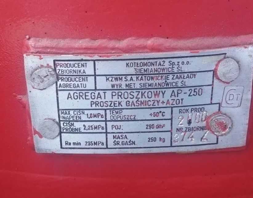 Przyczepa przyczepka AGREGAT GAŚNICZY proszkowy na przyczepie AP 250.