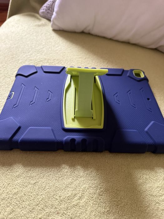 Stojak na tablet + case Drop&Shock Proof Case