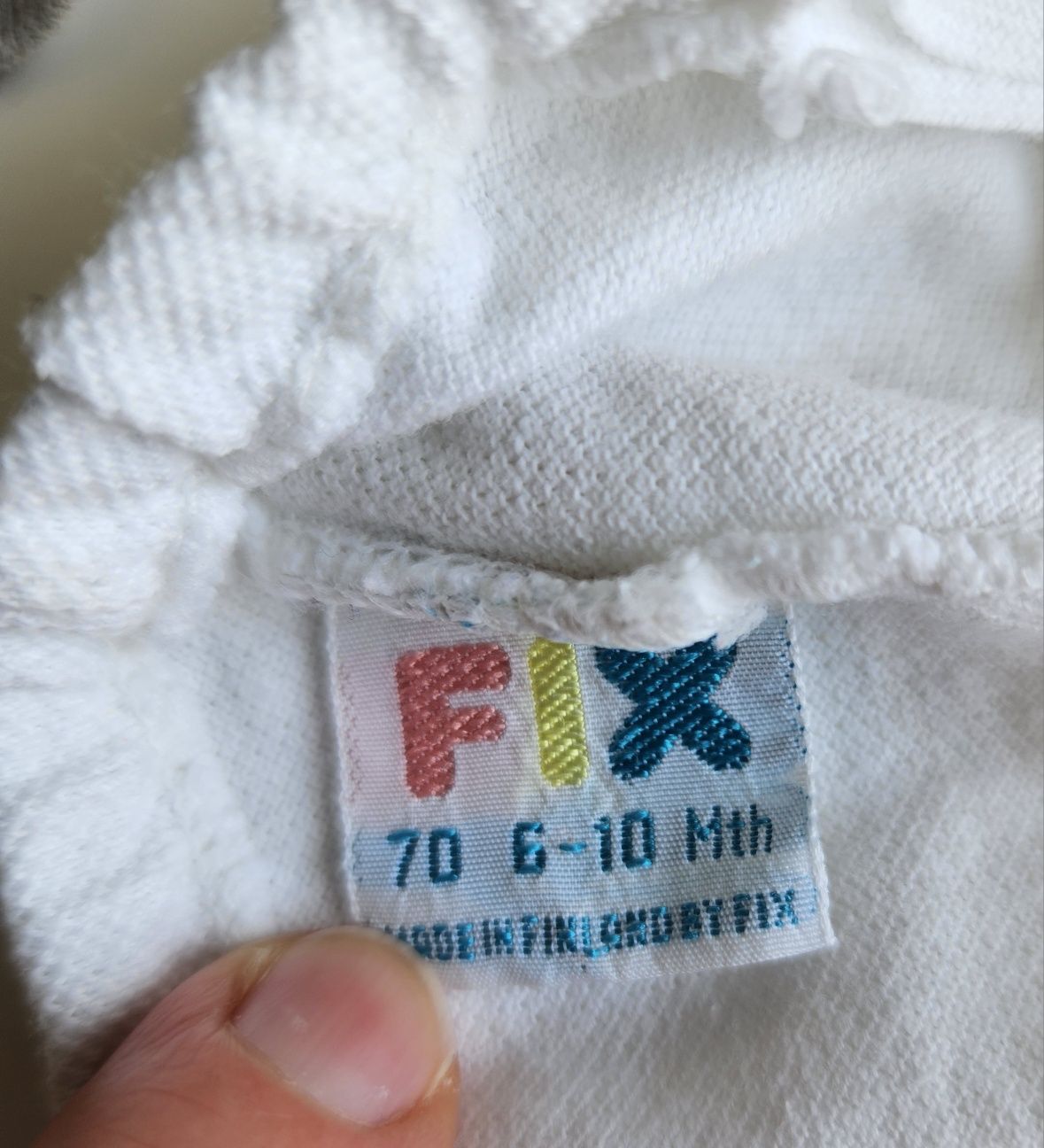 Komplet, zestaw niemowlęcy; 4 x krótkie spodenki + letnia czapecxka;68
