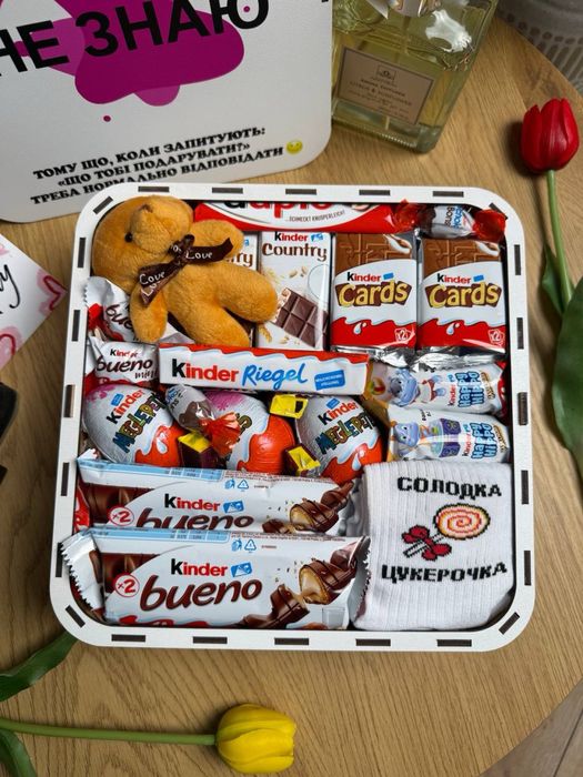 Солодкий подарунковий бокс – оригінальний сюрприз