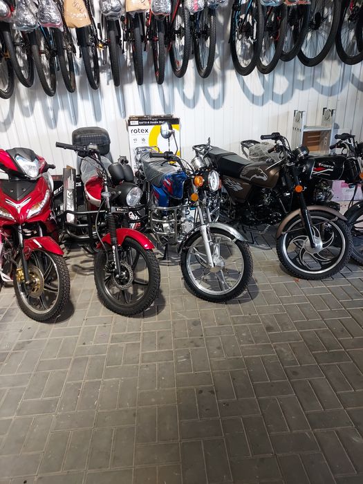 Мотоцикли LІFAN 200см.м.умань магазин