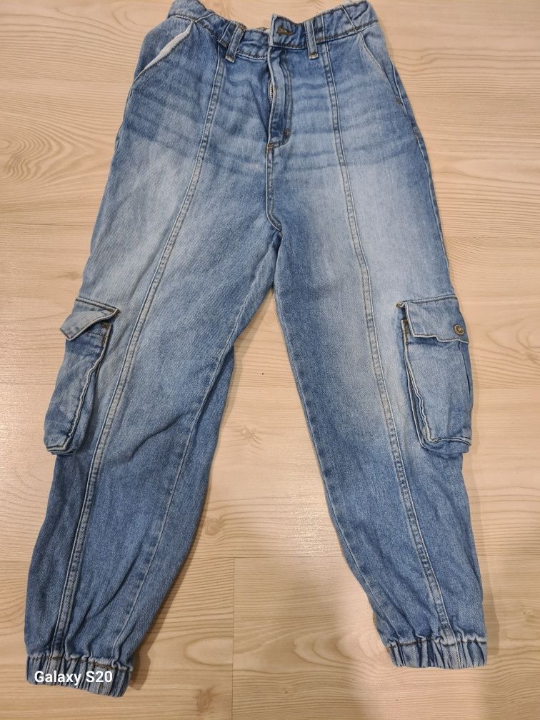 Reserved spodnie jeans