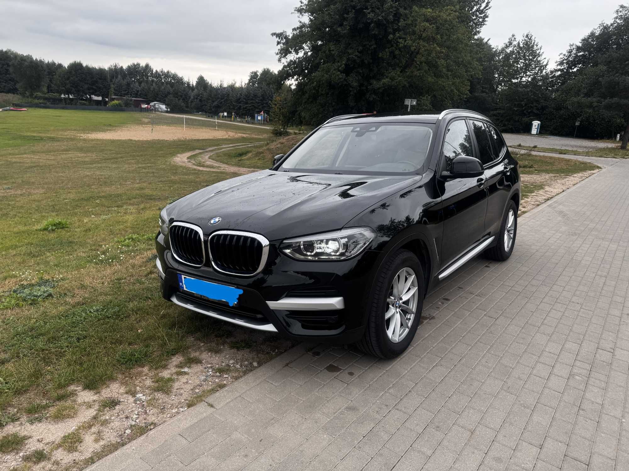 Wynajem samochodu BMW X3