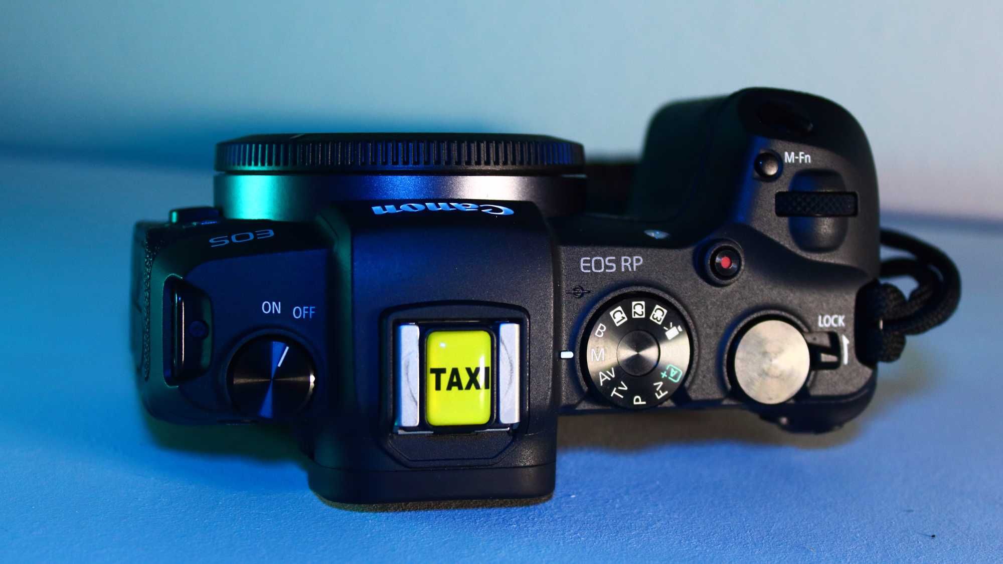 Máquina Fotográfica Canon EOS RP Como nova