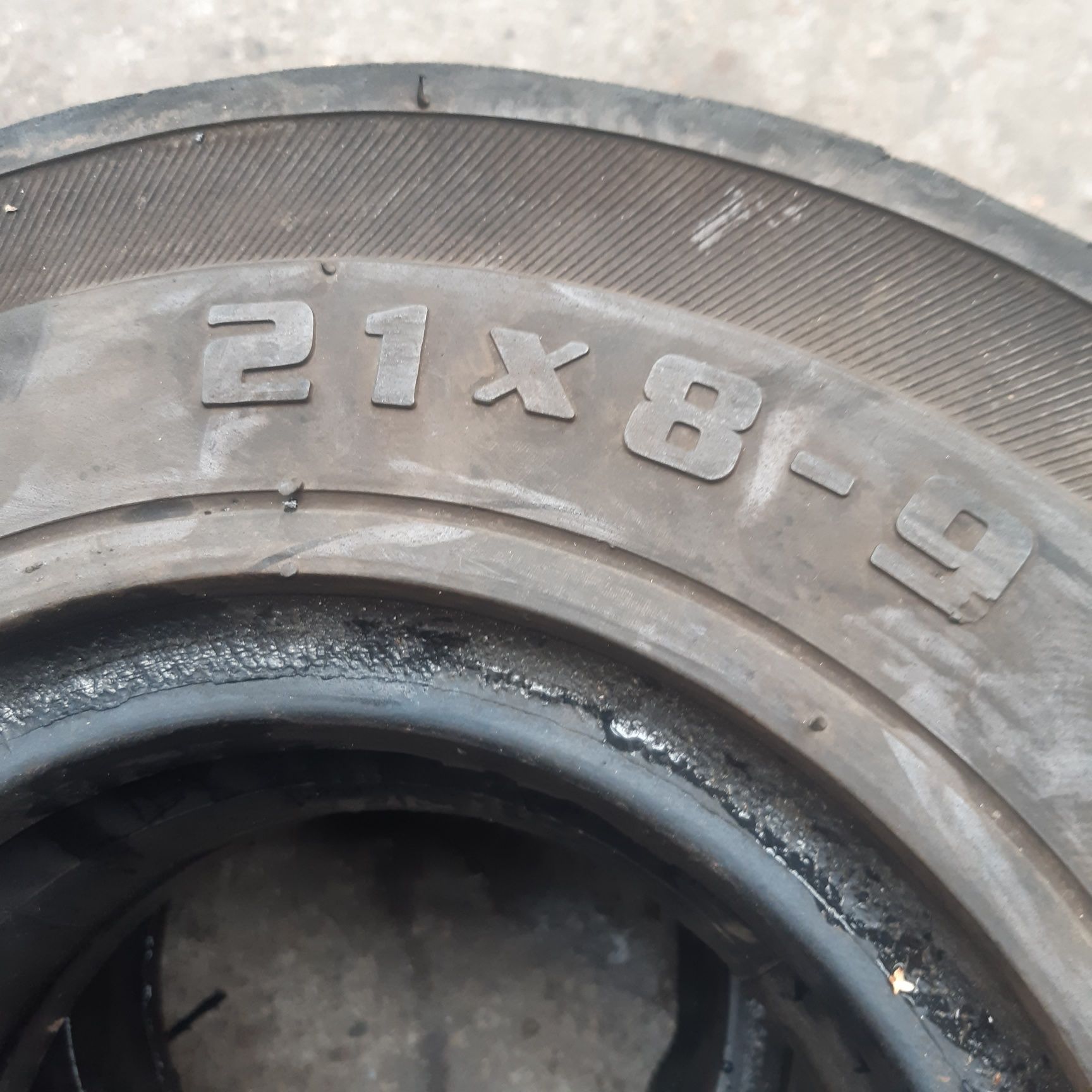 2 opony do widlaka 21x8x9 1opona 23x9x10