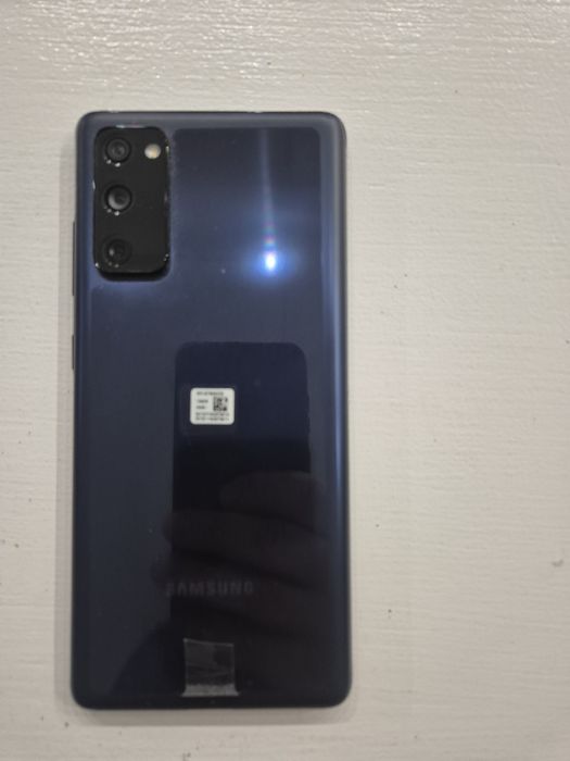 Sprzedam samsung S20 FE