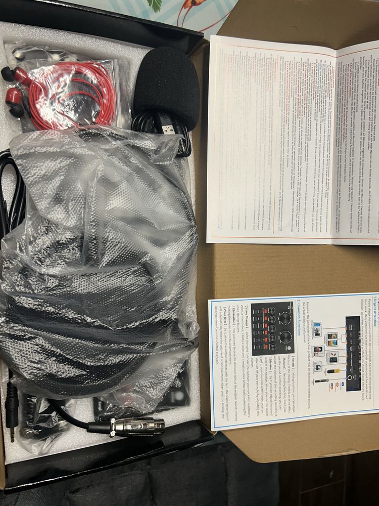 Conjunto de Equipamento Profissional para Podcast