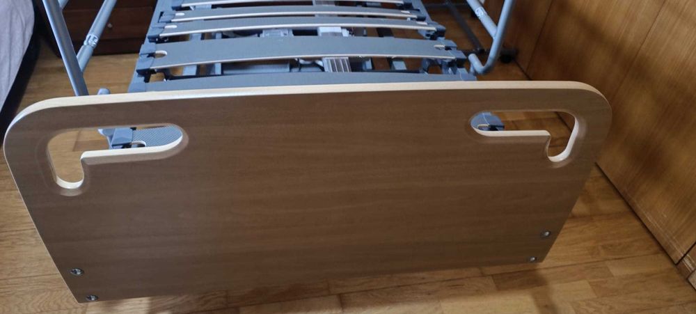 Cama articulada elétrica elevatória, como nova
