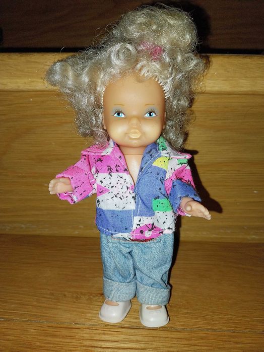 Boneca Antiga - Famosa