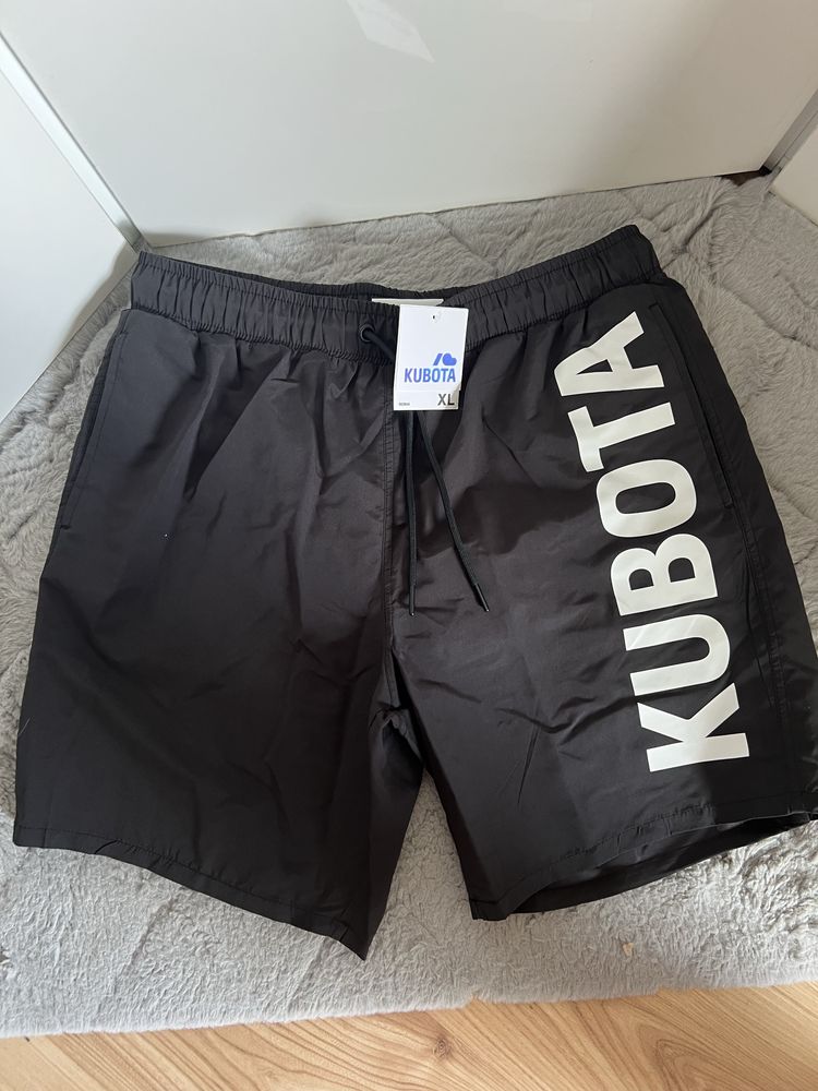 Kubota nowe szorty kąpielowe XL