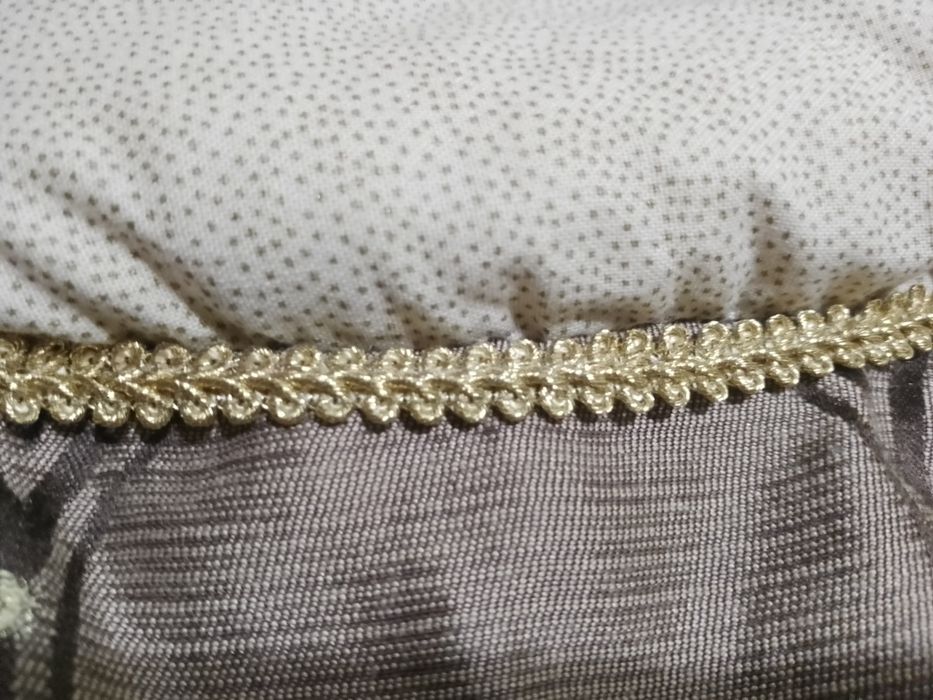 Різдвяні чобітки для подарунків та шапочки Санти.