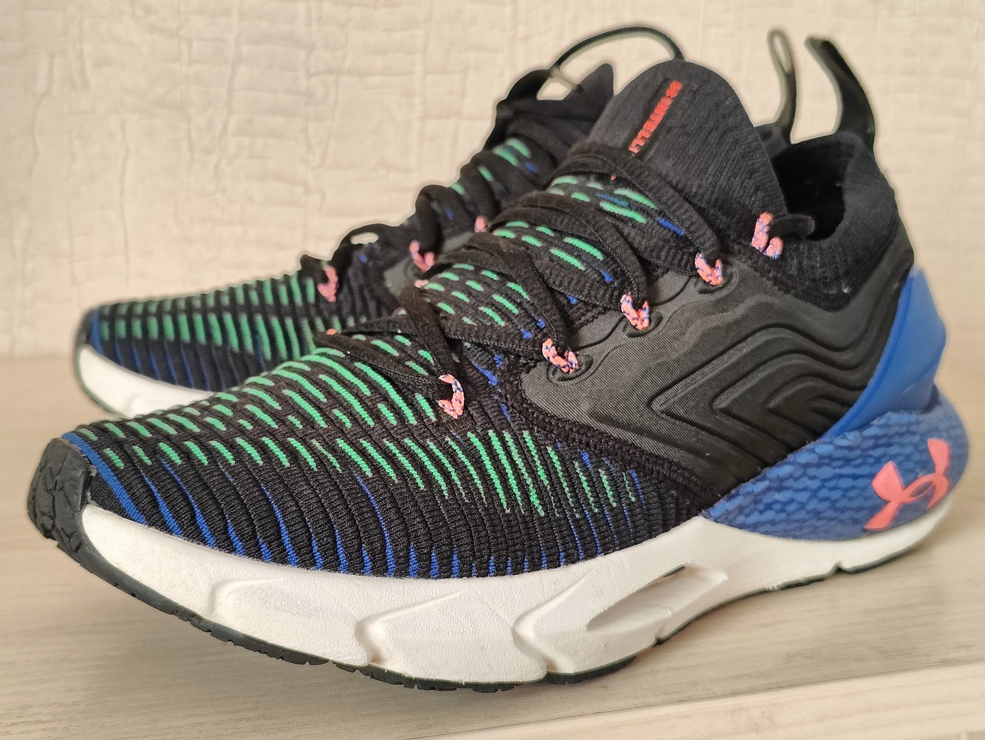 Under Armour Hovr Phantom 2 IntelliKnit