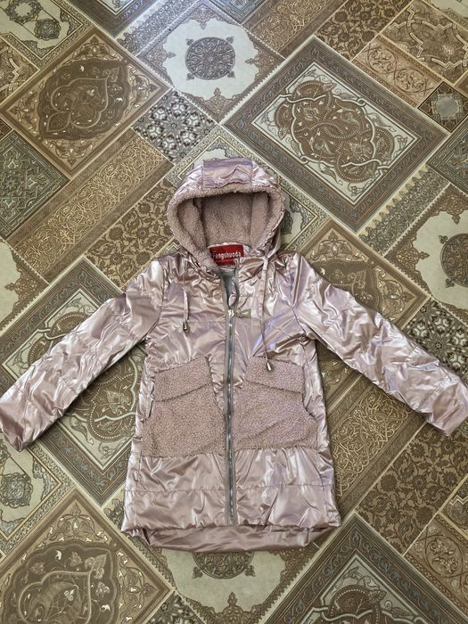 Курточка для дівчинки