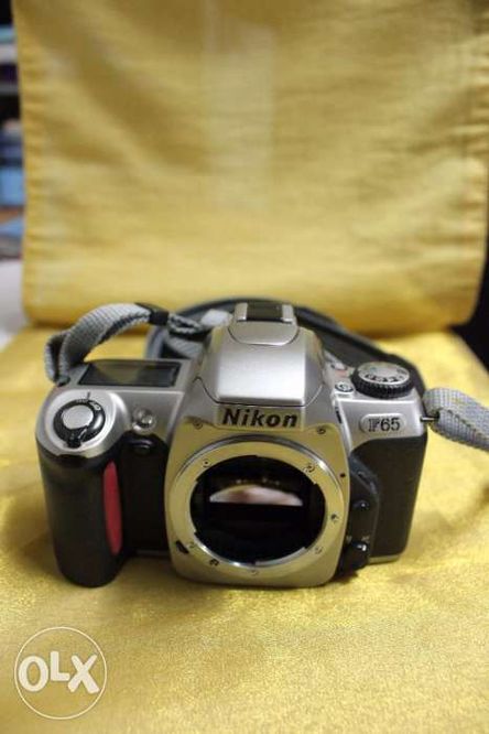 Vendo Máquina fotográfica  Nikon F65