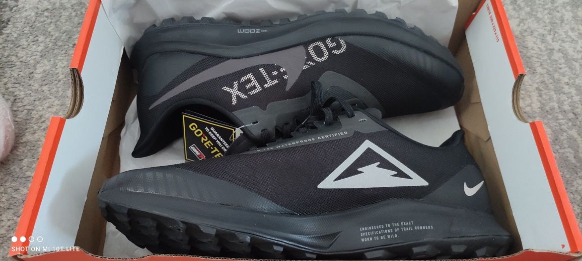 Nike performance Pegasus gore tex nowe 44