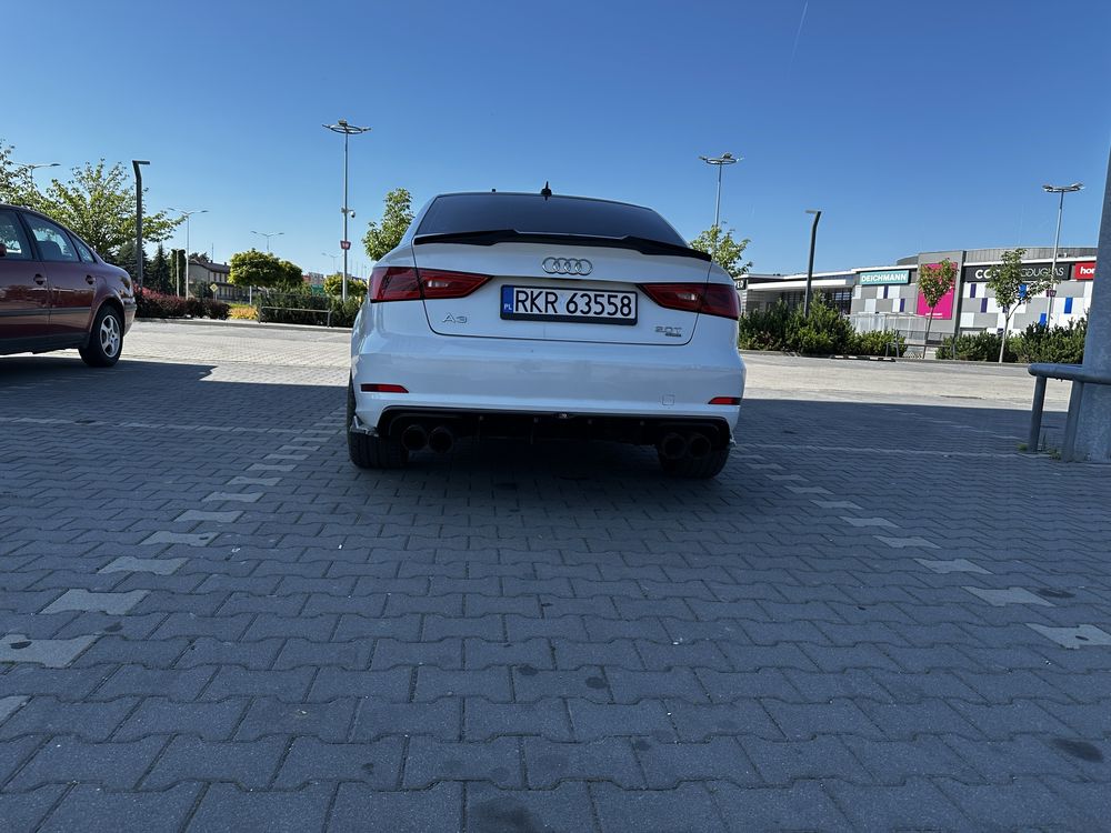 Audi A3 8V SEDAN 2015 (usa/eu)