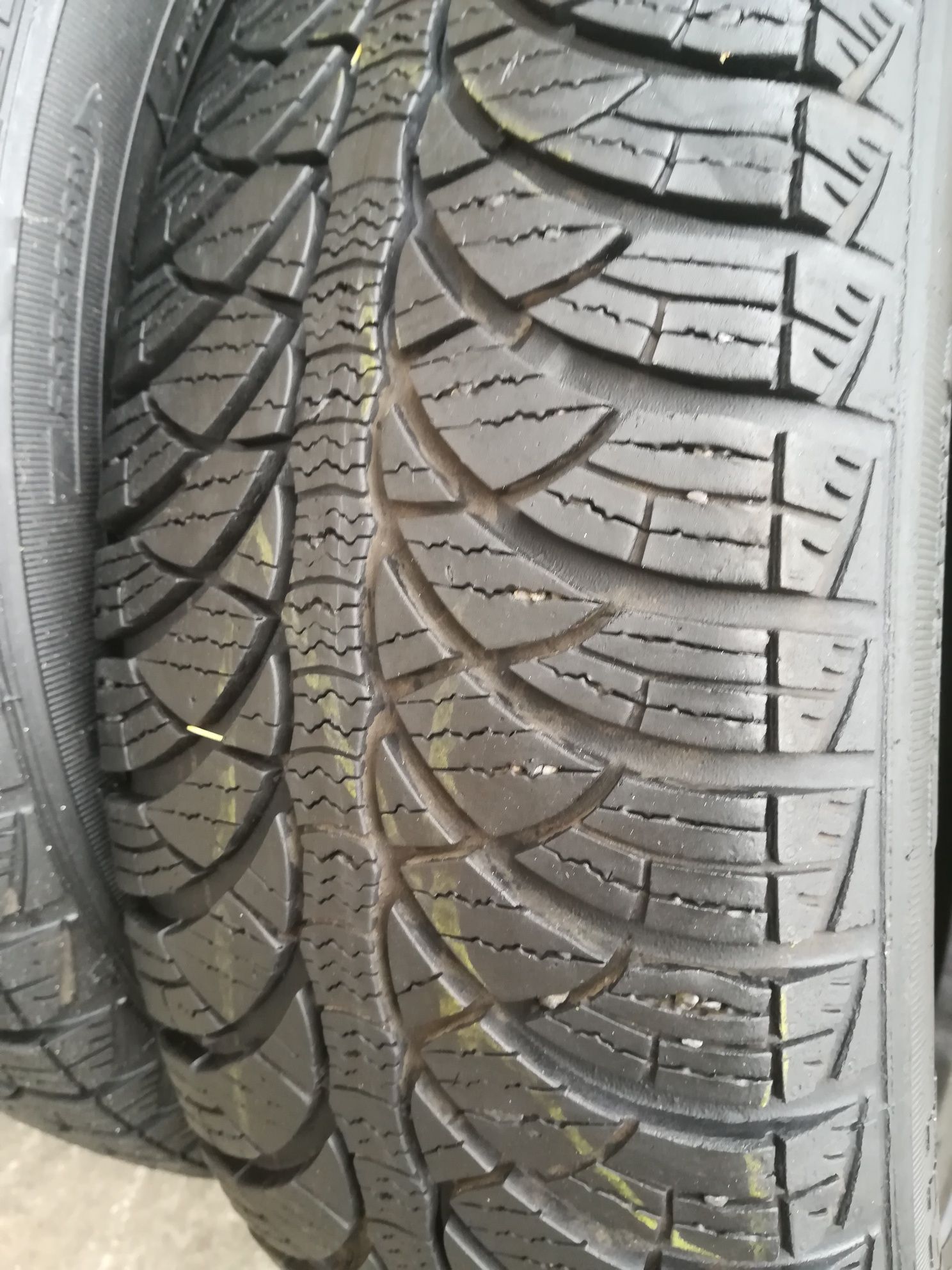 2 sztuki opony zimowe 165/60R15 Fulda Kristall Montero3 para opon zima