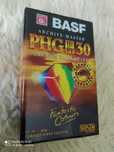 Kasety do kamer VHS 8 mm Basf oraz Fuji