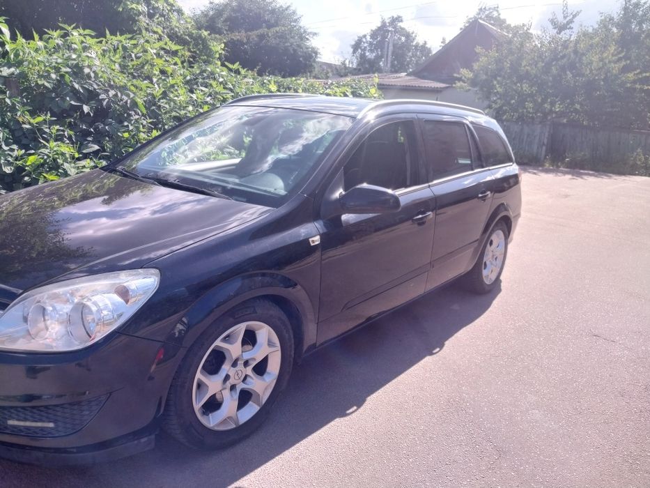 Opel Astra H benzin