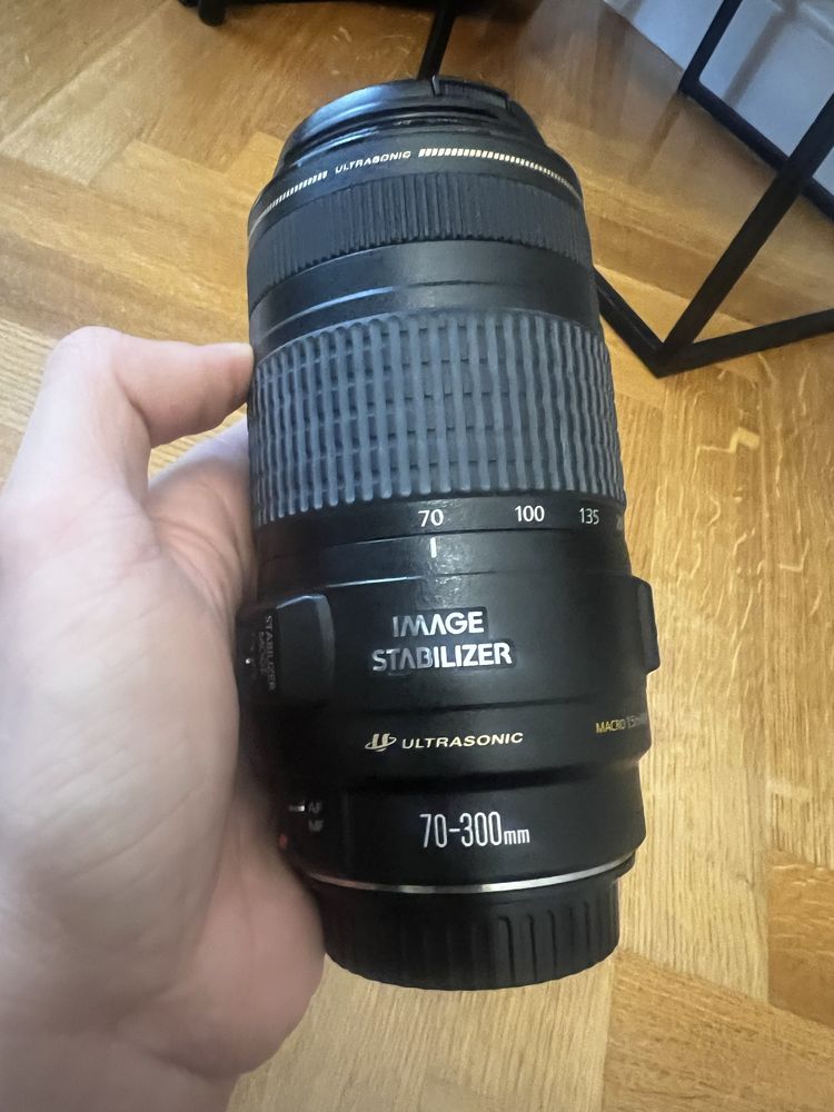 Обʼєктив Canon ultrasonic 70-300 mm zoom lens 1:4-5.6 IS USM