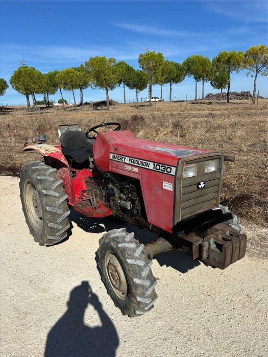 Massey ferguson 1030 4x4 com alfaias