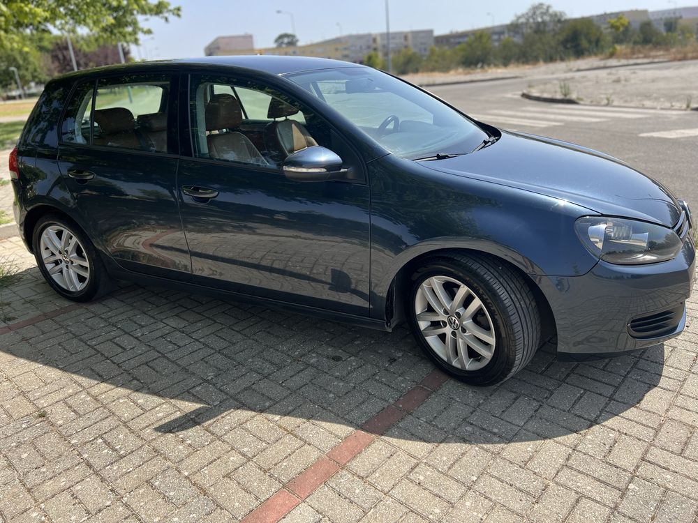 VW Golf 2.0 TDI de 2009, nacional. 110 cav