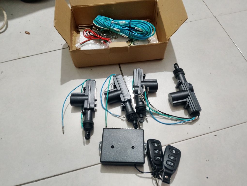 Vendo kit fecho centralizado