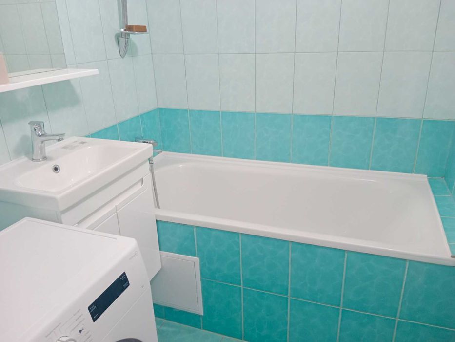 ХОЗЯИН Деміївська 39, біля М Голосіївська, 1к квартира без комісії