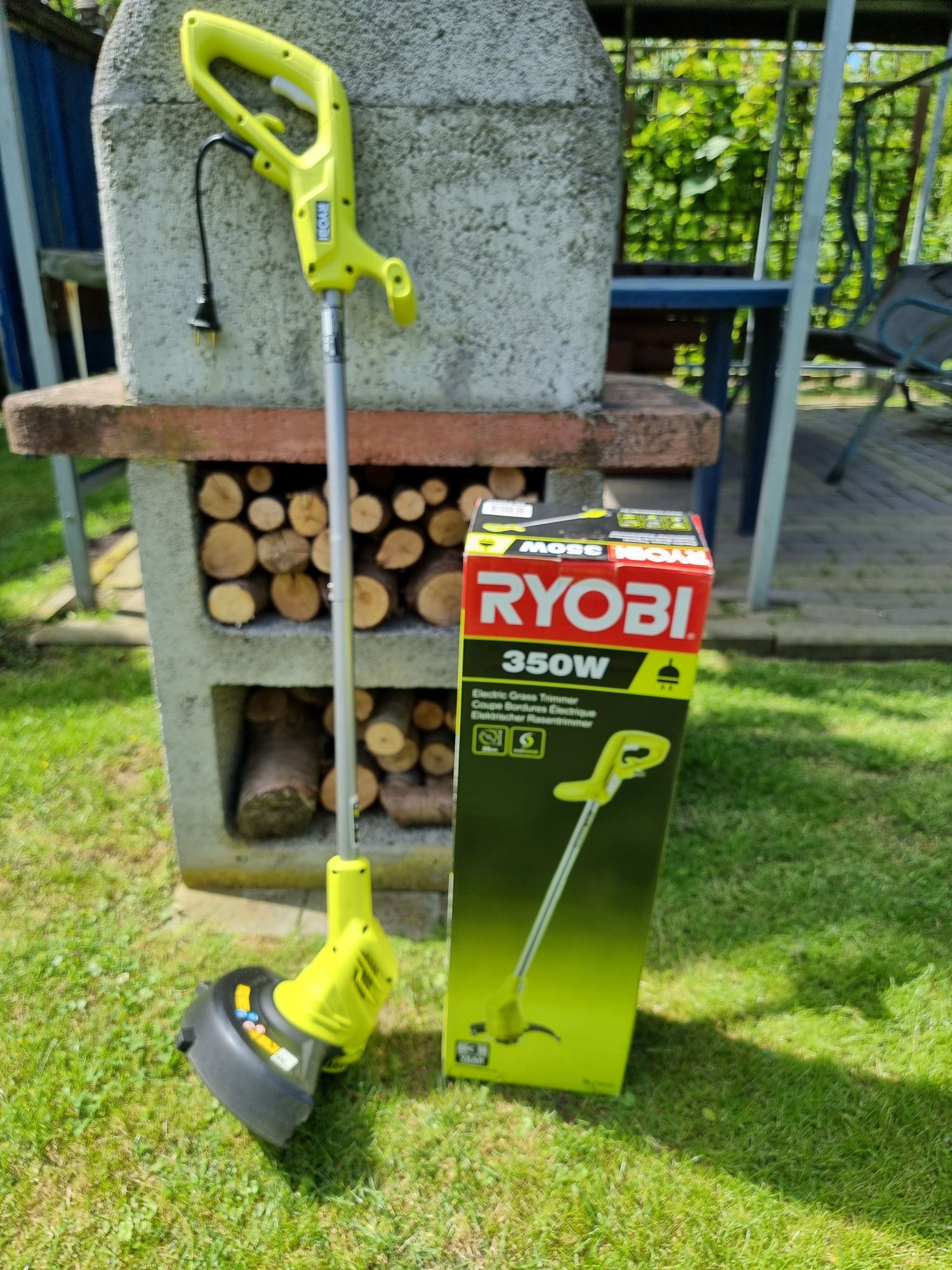 Podkaszarka elektryczna Ryobi RLT3525  350W