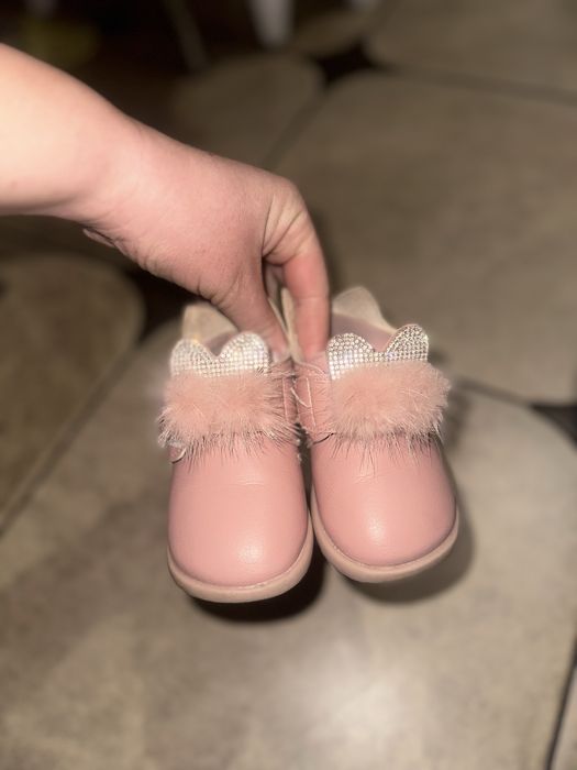 Весняні черевички 18 розмір