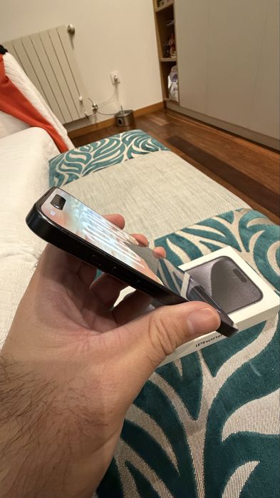 iPhone 15 pro 128gb excelente