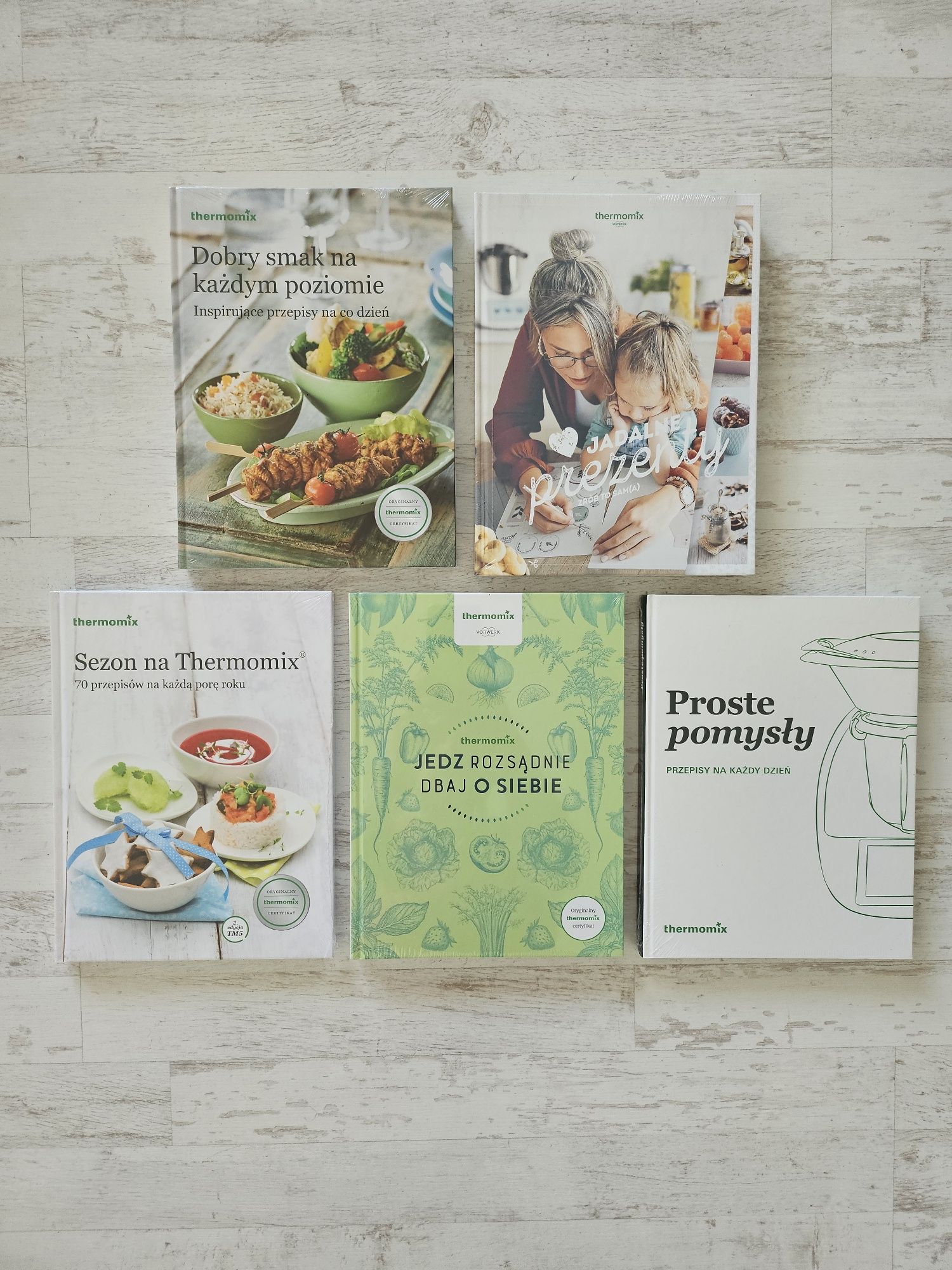 Książka z pomysłami kulinarnymi do Thermomix,