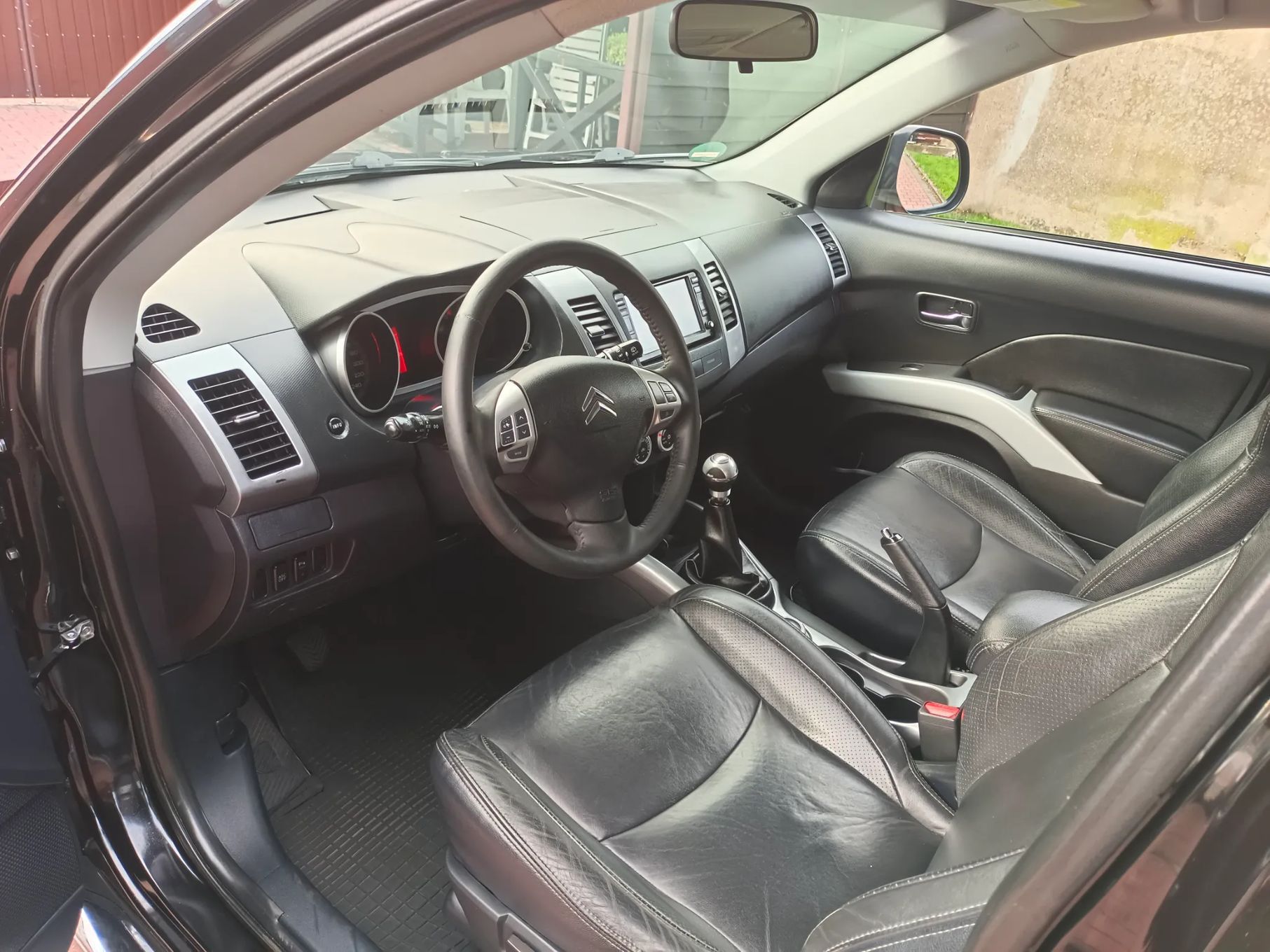 Citroën C-Crosser Sprowadzony z Niemiec Stan techniczny i wizualny idealny