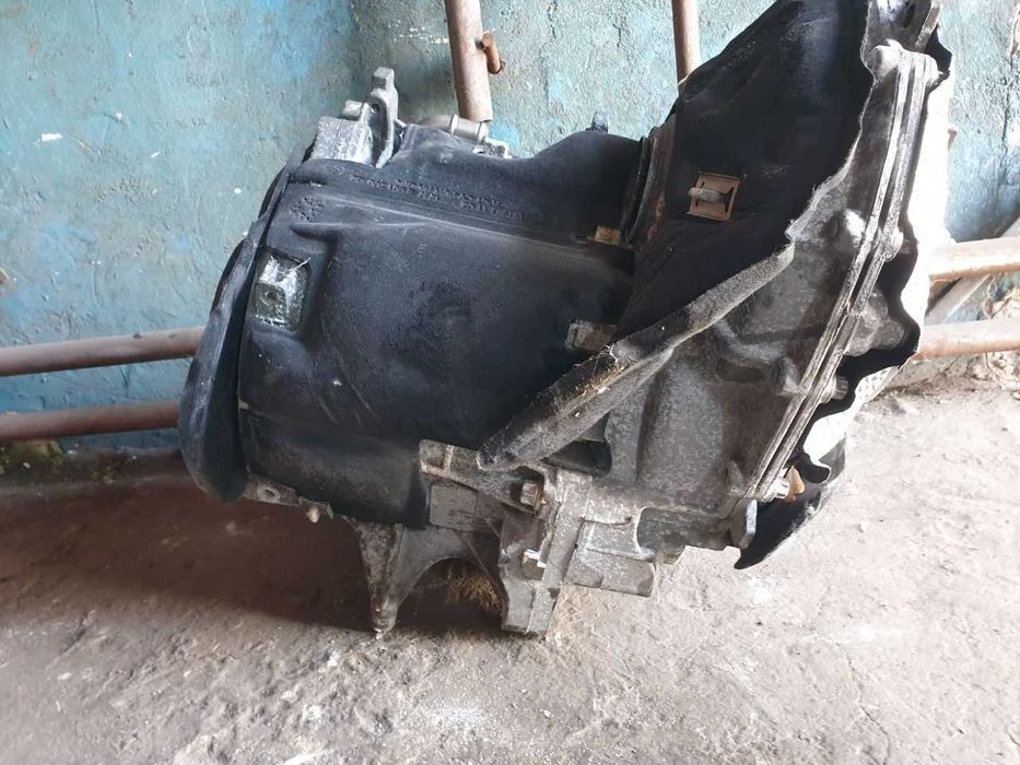 Двигун електричний BMW i3 12358629034