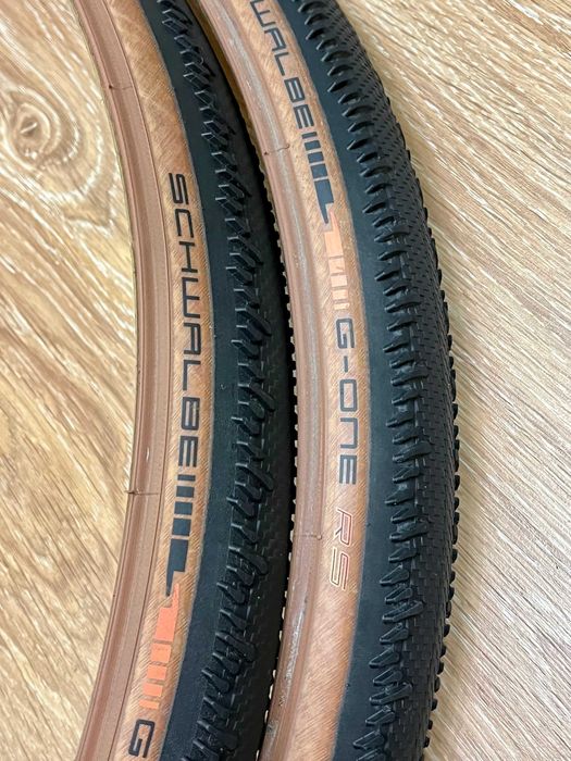Покришки Schwalbe G-One RS 28"x1.50" 700x40C (40-622) Folding TLE Evo