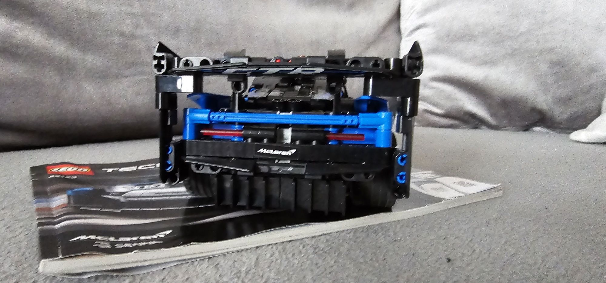 Lego technic 42123 mclaren senna