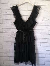 Sukienka tiuliwa czarna w roz Universalnym