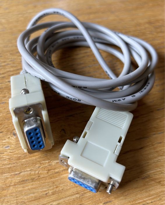 Kabel szeregowy COM / RS 232