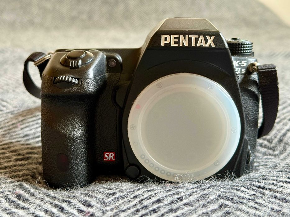Pentax K5IIs body