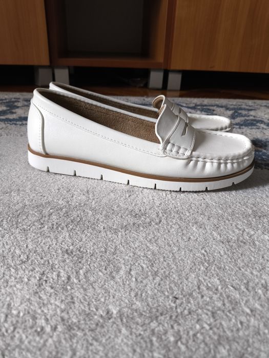 Mokasyny damskie Clara Barson rozm 38