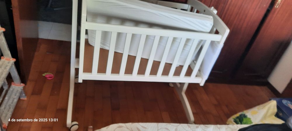 Vendo berço de bebé