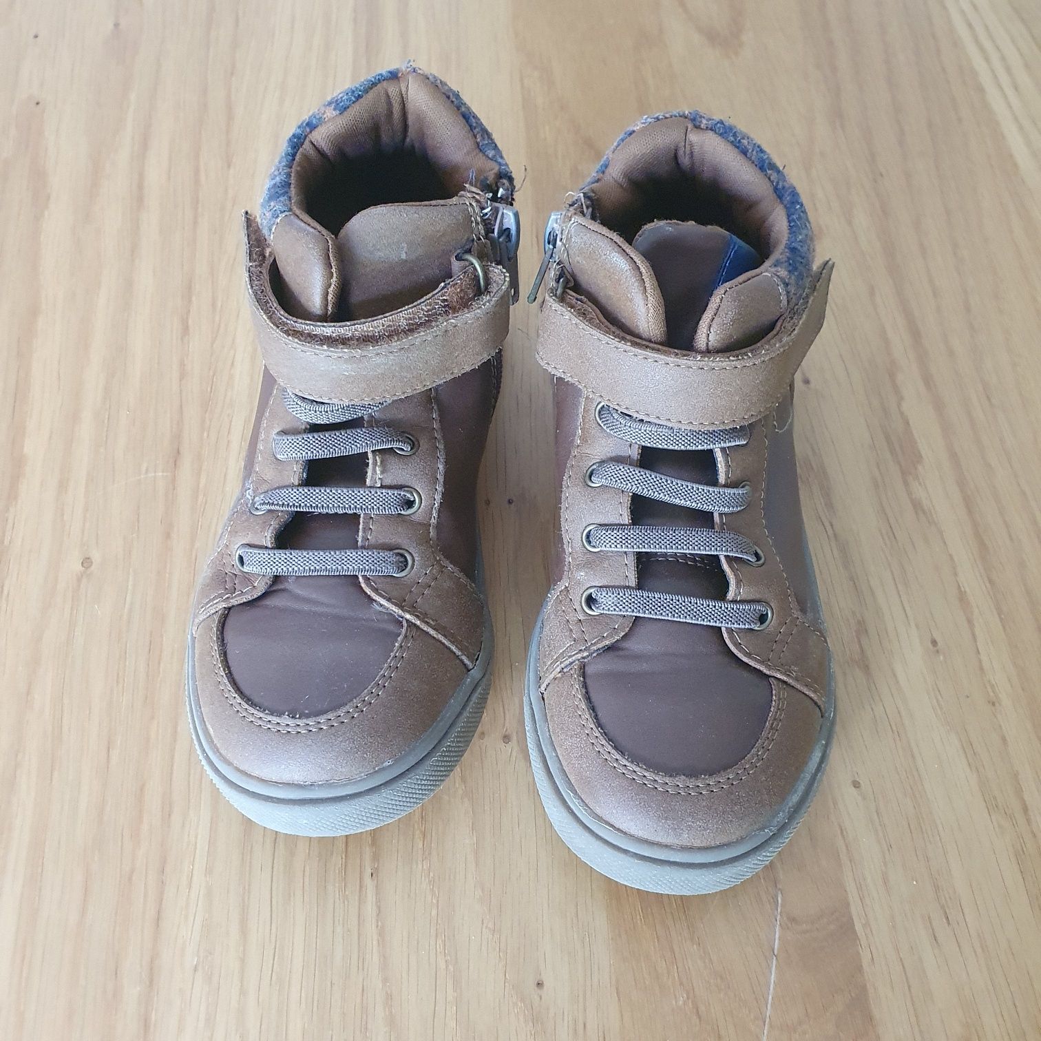Botas rapaz tamanho 29